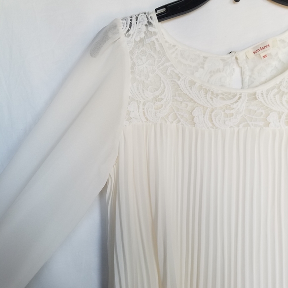 Sundance Peasant Style Lace Yoke Pleated Guinevere Blouse - Picture 9 of 12